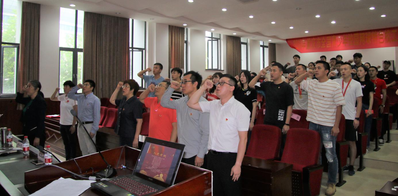 8.jpg 玩球直播官方线路